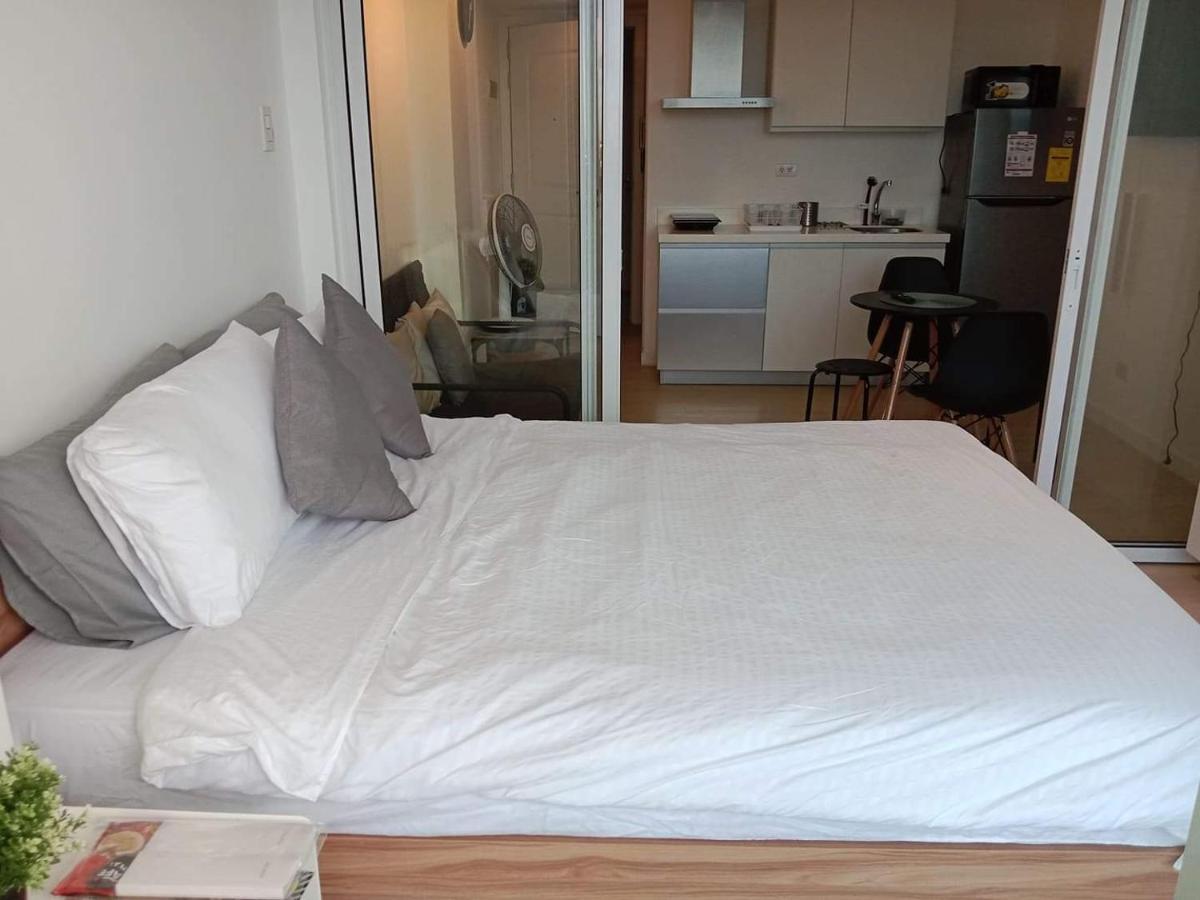Azure Residences By Florendo Paranaque City