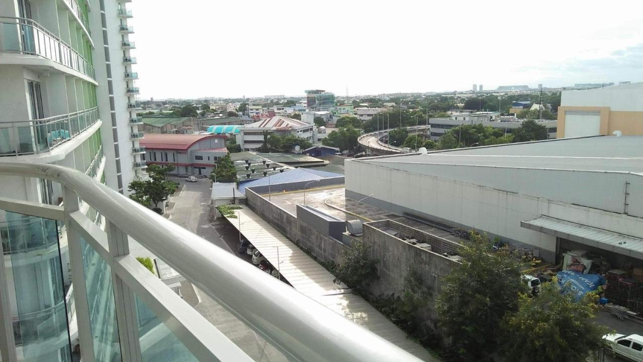 Apartment Azure Residences By Florendo Paranaque City