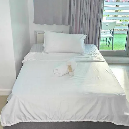 Azure Residences By Van Florendo Manila Exterior photo